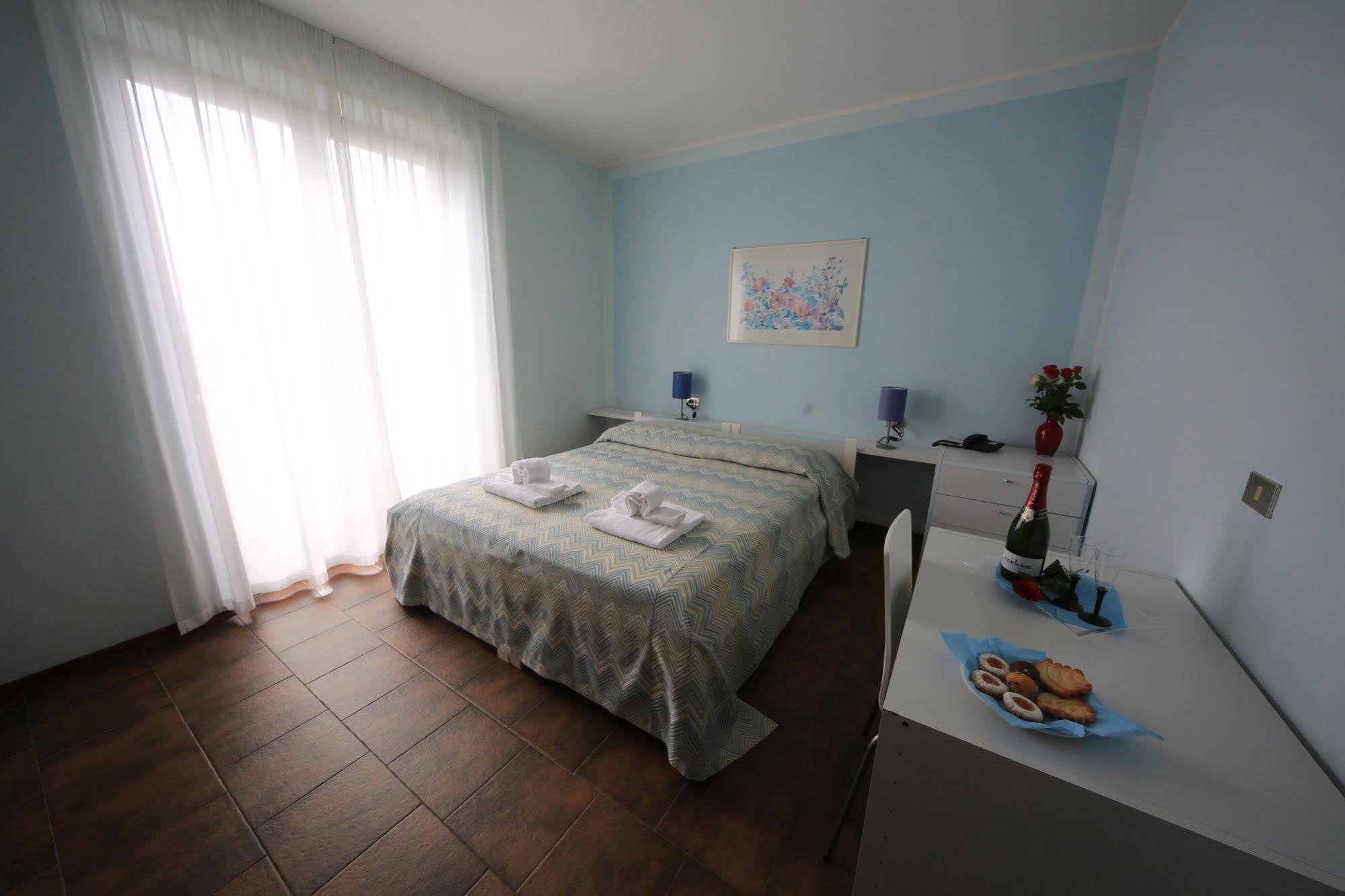 Albergo Residence Isotta Veruno المظهر الخارجي الصورة